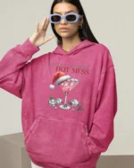 Bluza oversize z kapturem <br>Santa's Favorite Hot Mess <br>Efekt Sprania, Edycja Limitowana